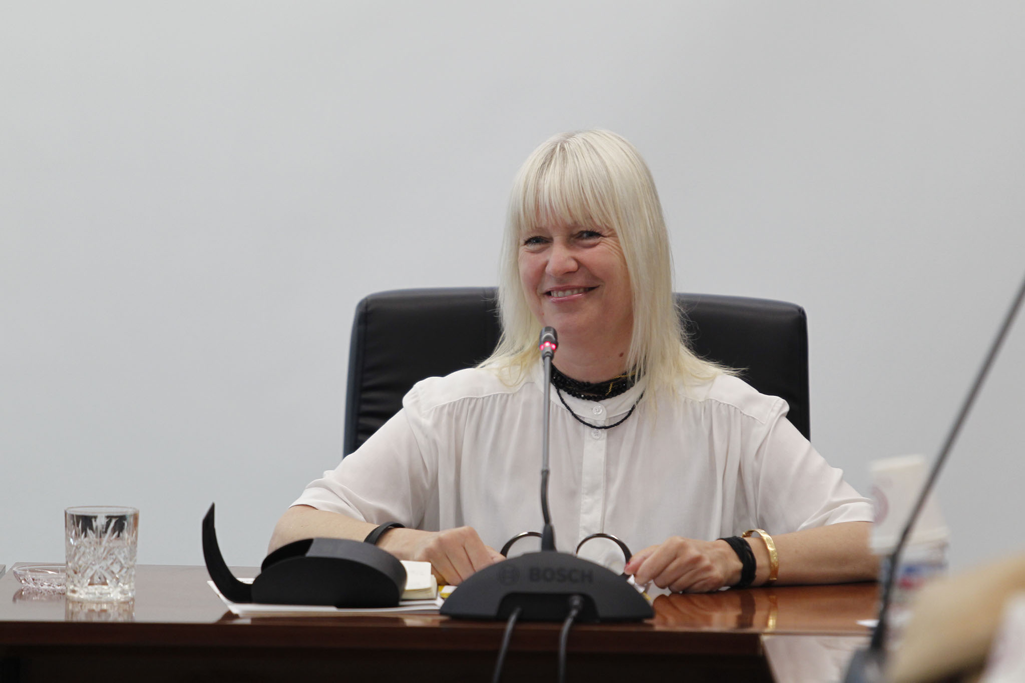 2016광주비엔날레 예술총감독에 마리아 린드 관련 이미지